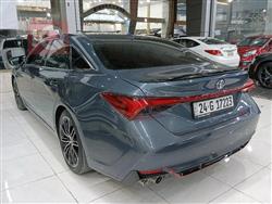 تۆیۆتا ئەڤەلۆن